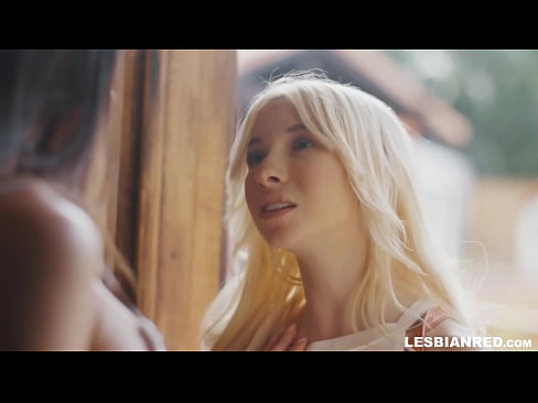 ❤️ Mergina grįžta namo po kelių mėnesių ir baigia valgyti savo patėvio putę ❤❌ Namų porno prie mūsų ❌