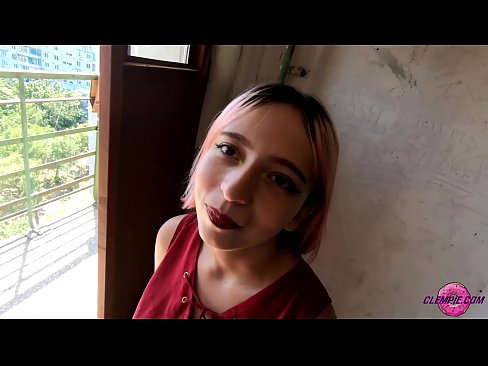 ❤️ Studentė jausmingai čiulpia nepažįstamąjį užmiestyje - sperma ant jo veido ❤❌ Namų porno prie mūsų ❌